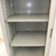 コクヨ スチール キャビネット 書庫 オフィス収納 書類棚 グレー 中古品**10903の画像