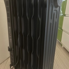 アイリスオーヤマ ウェーブ型オイルヒーター IWHD-1218M-Ｂの画像