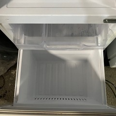 2510-382 三菱ノンフロン冷凍冷蔵庫 MR-P15ED-KW 2018年製 定格内容積 146L 動作確認済み キズ 汚れありの画像