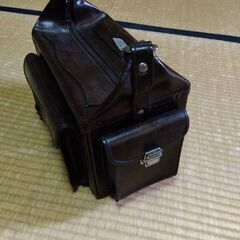 ヴィンテージカメラバッグの画像