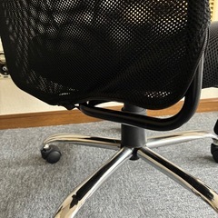 オフィスチェアの画像