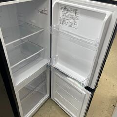 リサイクルショップどりーむ荒田店　No4920 冷蔵庫　２ドア　ニトリ　２０２４年製　１４０L　オシャレなブラック♪　お手頃価格♪の画像