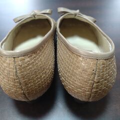 (訳アリ）日本製 22.5ｃｍ　色 茶系　女性用シューズの画像