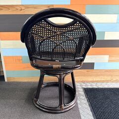 店頭引き渡し 中古 CAINZ  藤回転座椅子 ハイタイプ イス 家具の画像
