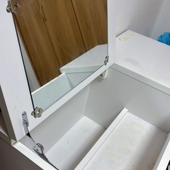 ベルメゾン　木目調ドレッサーの画像