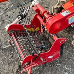 芋掘機　作動確認済！！ ★★Niplo VIBRO POTATO DIGGER　掘取機 VP 501C / クボタ 農用トラクター T702 ★★（00479）の画像