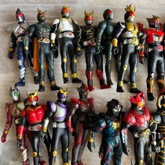 仮面ライダー人形　　27体の画像