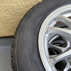 美品】ブリヂストン ICEPARTNER スタッドレスタイヤ 195/65R15 ホイール付き4本セット✨ヴォクシー・ノア等に！の画像