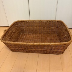 籐のかごの画像