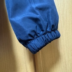 キッズ フード付きパーカー　裏起毛　140　 の画像