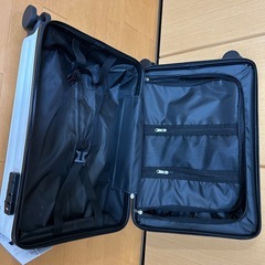 スーツケース　新品　未使用の画像