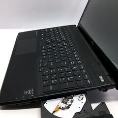 美品★最速導入Win11(25H2)｜長期サポートOffice2024★富士通 AH56/M【最強 i7 +爆速新品 SSD 512GB +メモリ8GB】（管理：202510161452）の画像