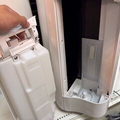 ジャングルジャングル貝塚店　加湿空気清浄機　シャープ　プラズマクラスター7000　KC-R50　2024　加湿器　空気清浄機　SHARP　乾燥　冬　空気　高年式　家電　貝塚　二色浜　クリーニング済みの画像
