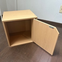 無料【扉付きカラーボックス②】0円の画像