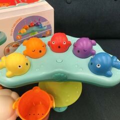 HAPE くじらたちの噴水パーティーとお風呂場セット バストイ おもちゃ お風呂用おもちゃ 札幌市 西野店の画像