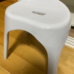 お風呂チェア＋マグネットつき付きチェアホルダーの画像