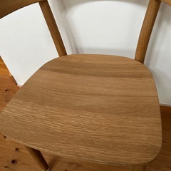 無印良品　オーク無垢材チェアの画像