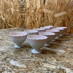 C(7585) トライフルボウル 10個 デザート皿 フリル状 95×75ｍｍ 飲食店 店舗の画像