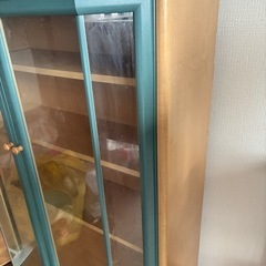 食器棚の画像