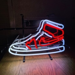 ナイキ Air Jordan スニーカー LED ネオンサイン
の画像