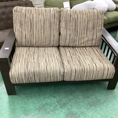 家具ならトレファク吉川店！！   2人掛けソファー　ブラウンの画像