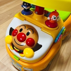 アンパンマンカーの画像