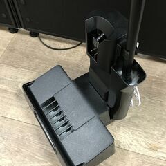 25年製 TWINBIRD ツインバード 充電式 サイクロンスティッククリーナー SCD-R3P-B 掃除機 25j菊Eの画像