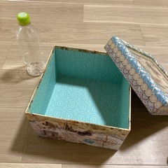 おしゃれな箱の画像