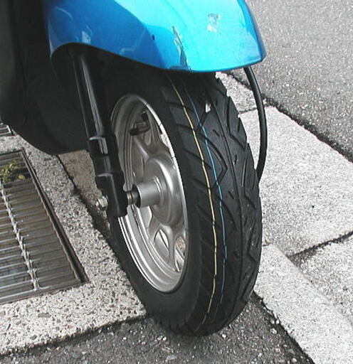 ホンダタクト・AF79・4サイクル、超美品 中古（近場の場合何県何市