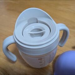 [新品]COMBI　ベビーマグの画像