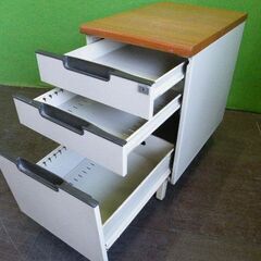 袖机・脇机 ３段タイプ カギ無し■サイドデスクワゴン■U-997の画像