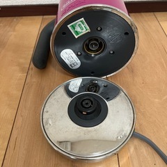 【ジャンク】デロンギ電気ケトルの画像