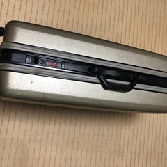 スーツケースの画像