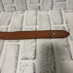 本革　スタッズレザーベルトの画像