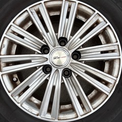 スタッドレスタイヤ　195/65R15 ホイール付きの画像
