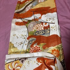 振り袖お譲り致します。の画像
