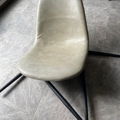 椅子　ダイニングチェア
の画像