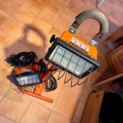 投光器　ライトの画像