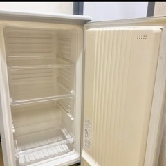 家庭用　冷凍庫の画像