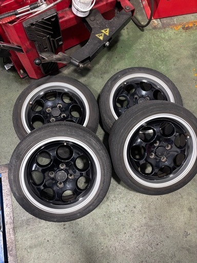 エブリーで使用してました。15インチ4穴　100タイヤホイールセット