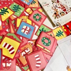 クリスマス　包装紙　色々の画像