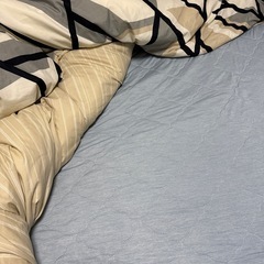 ニトリ　ダブルベッド　コンセント　収納棚付きの画像