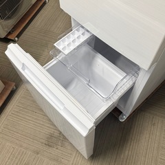 【超美品‼️】シャープ 2022年製 152Lノンフロン冷凍冷蔵庫 つけかえどっちもドア ホワイト♪の画像