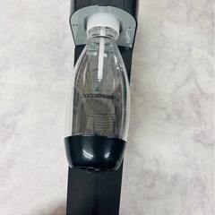 ソーダストリーム 本体＋ガスシリンダー2本＋ボトル2本セット！すぐ使える炭酸水の画像