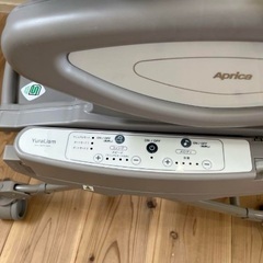 Aprica アップリカ 電動ハイローチェア ユラリズム オート プレミアムACの画像