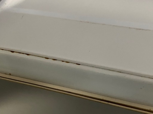 W2510-390  AQUA ノンフロン冷凍冷蔵庫 AQR-27M 2022年製 全定格内容積 272L 動作確認済み  キズ 汚れあり 現状お渡し