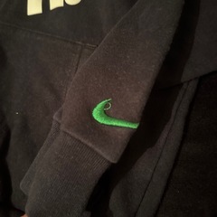  NIKE 130〜140cm パーカーの画像