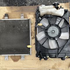 ★ダイハツ コンテ LS-575 ラジエーター（ファン付）中古★の画像
