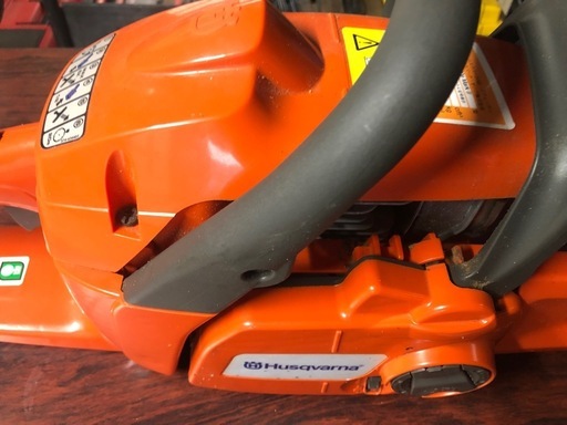 HUSQVARNAチェーンソー