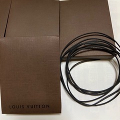【新品】ルイヴィトン革靴紐4足分の画像